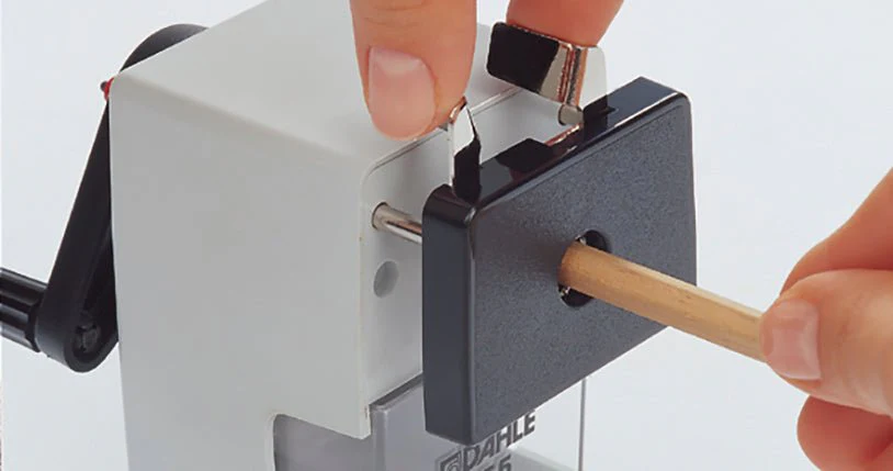 Dahle 155 Professional Pencil Sharpener - Image 2