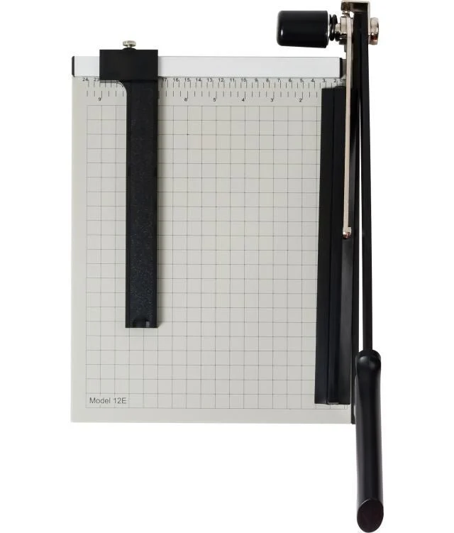 Dahle Vantage 12e Guillotine Paper Trimmer - 12" Cut - Image 3