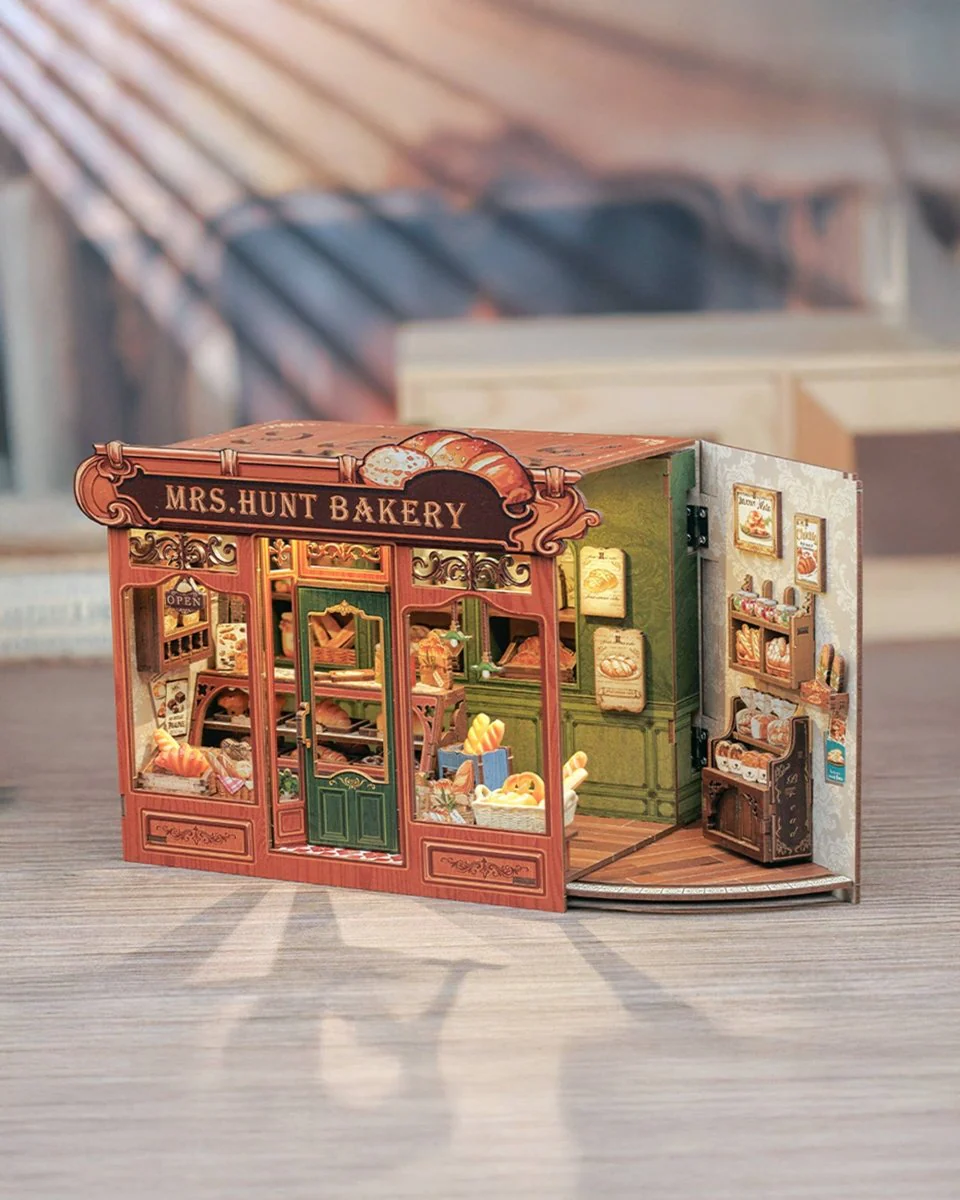 Hands Craft - DIY Book Nook Kit: Mrs. Hunt Bakery - Image 8