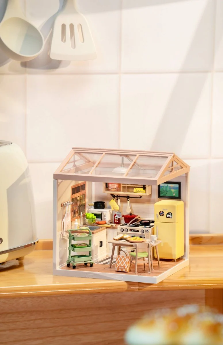 Hands Craft - DIY Miniature House Kit: Happy Meals Kitchen - Image 10