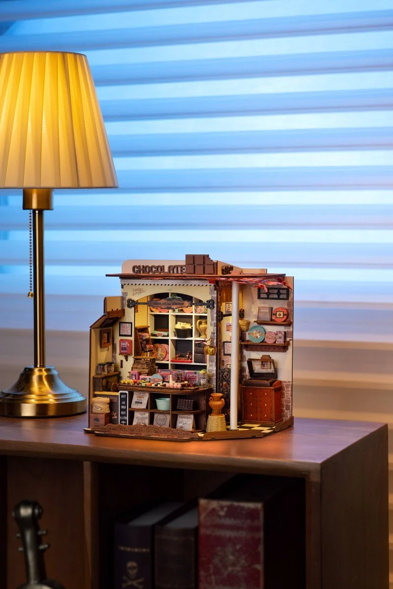 Hands Craft - DIY Miniature House Kit: Henry's Chocolate - Image 11