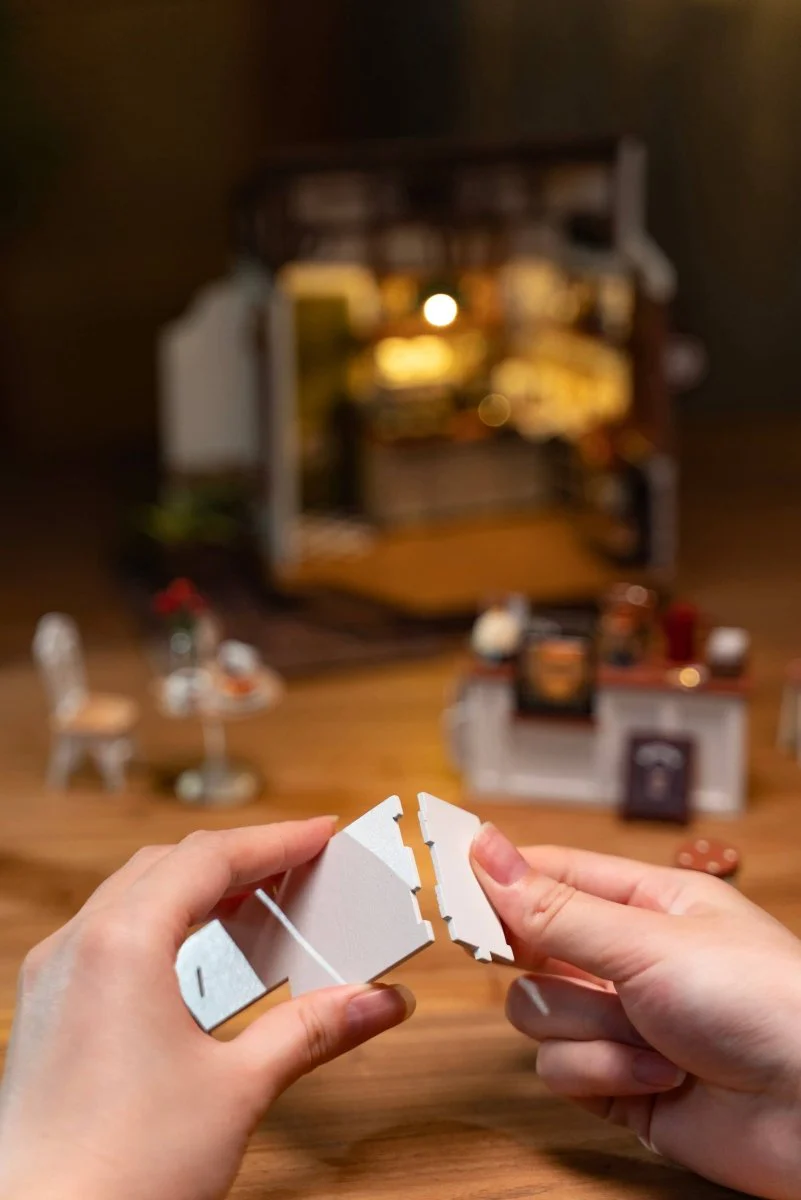 DIY Miniature House Kit: Slow Life Café - Image 3