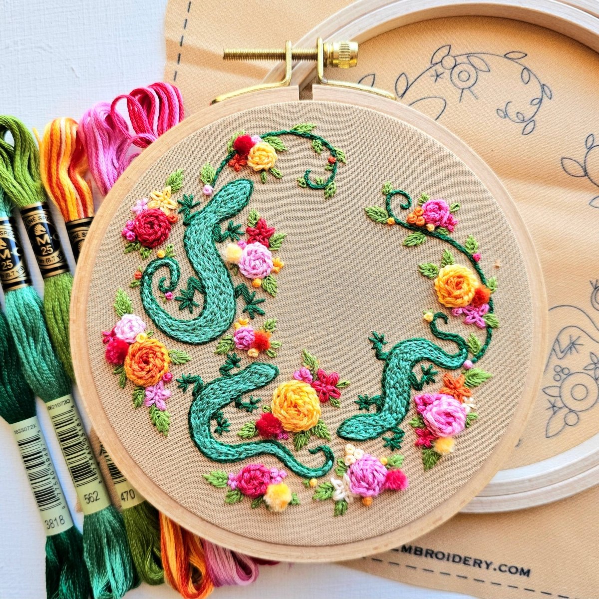 Jessica Long Embroidery - Backyard Geckos hand embroidery kit