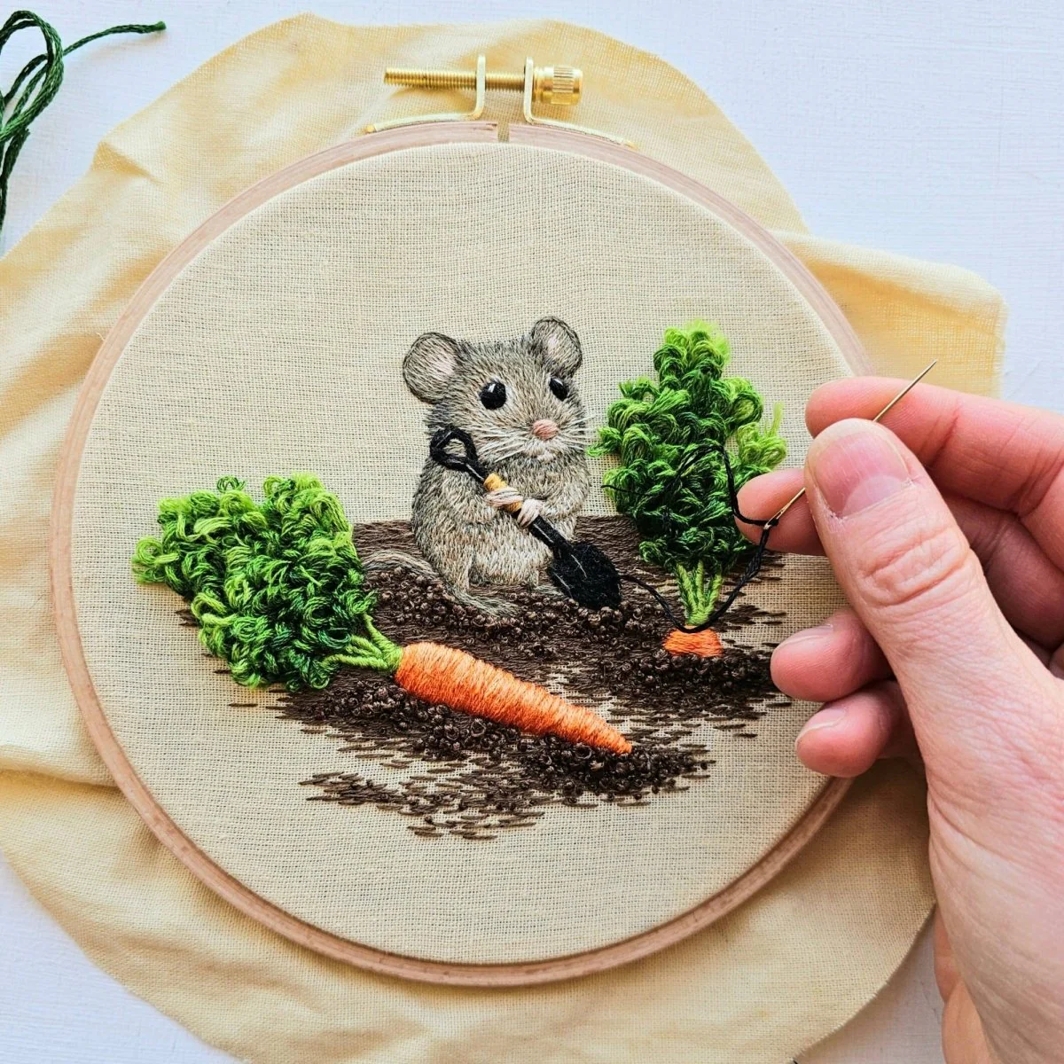 Jessica Long Embroidery - Garden Mouse Embroidery Kit - Image 4