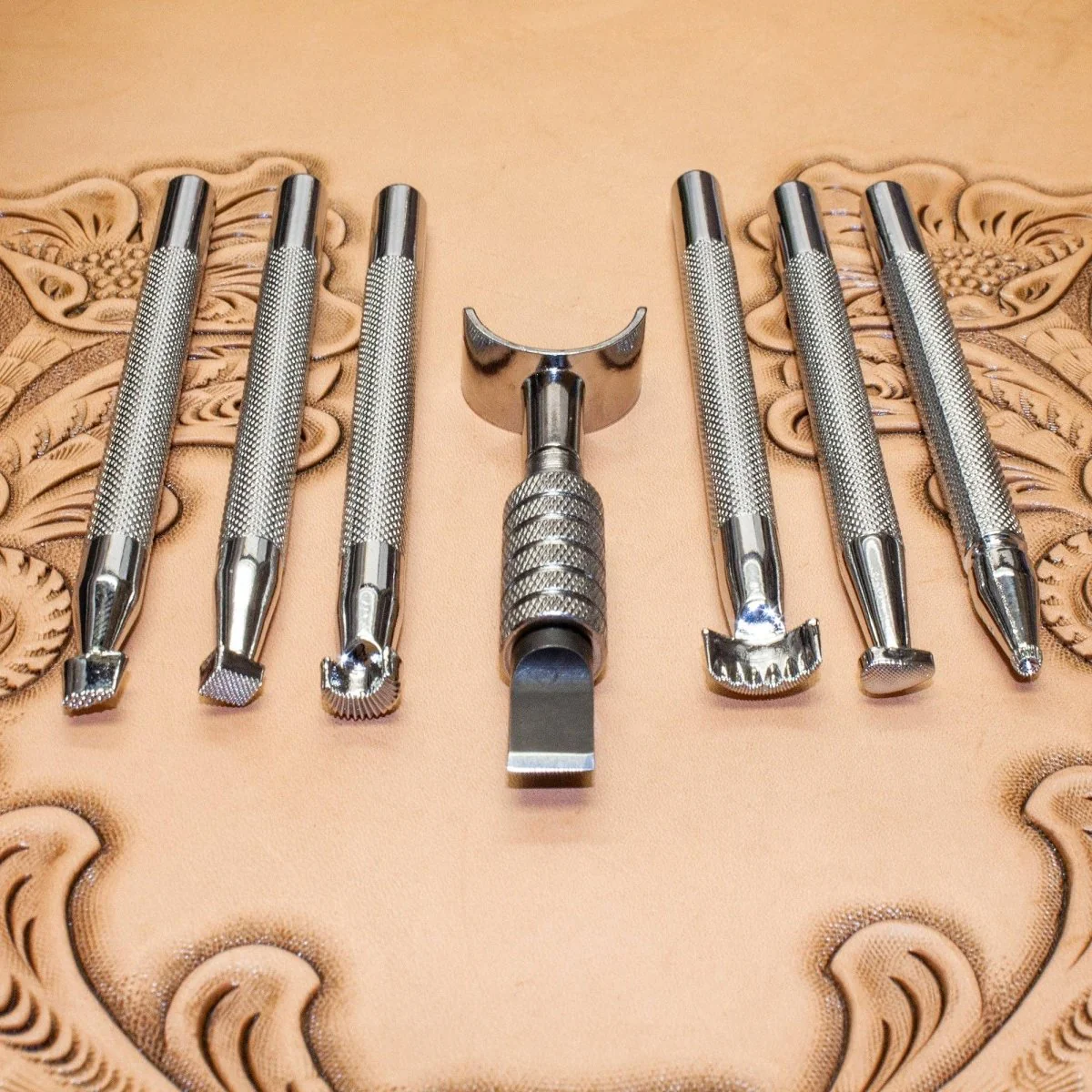Realeather - Basic Leather Tooling Set with Swivel Knife - Image 3