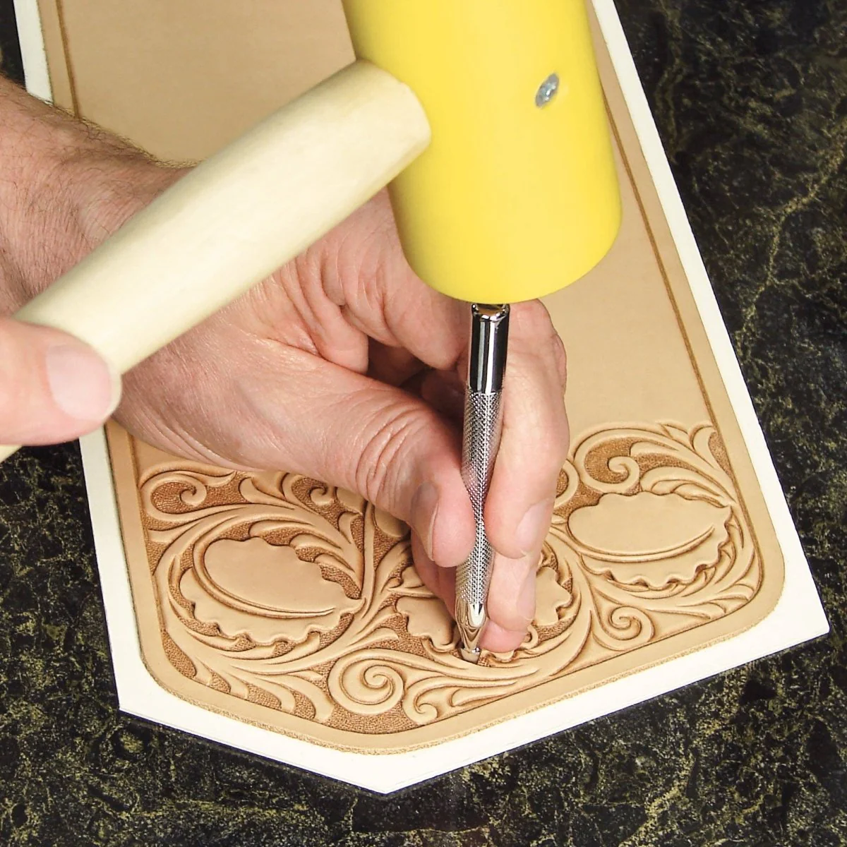Realeather - Basic Leather Tooling Set with Swivel Knife - Image 4