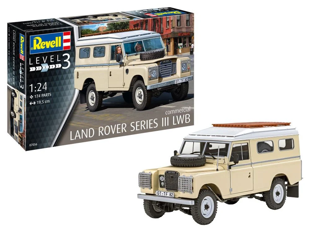 Revell Germany 1/24 Land Rover Series III LWB Commercial