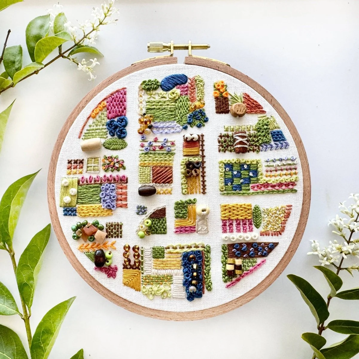 Rosanna Diggs Embroidery - August in the Garden - Advanced Embroidery Kit - Image 7