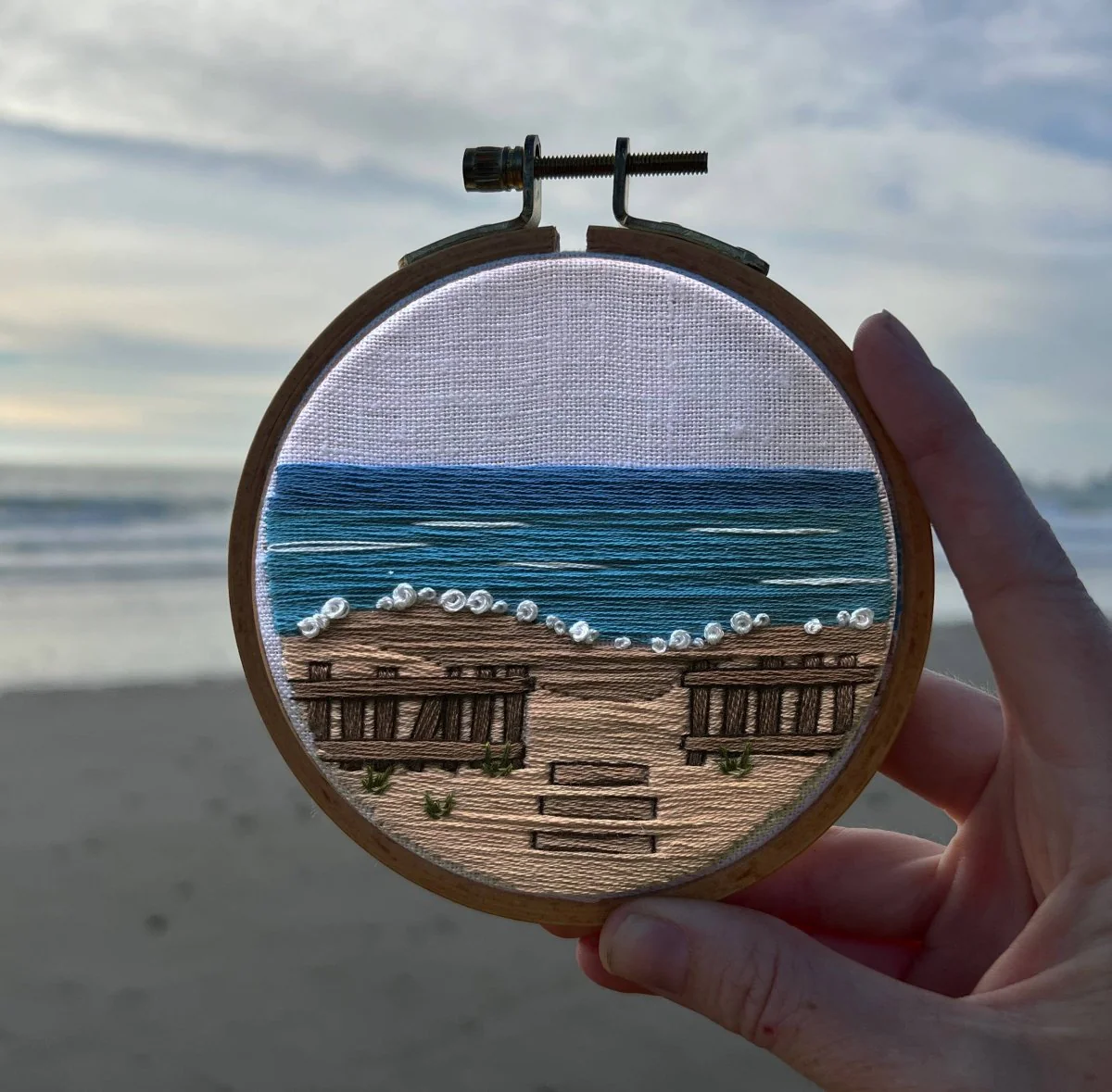 Rosanna Diggs Embroidery - Day at the Beach Modern Embroidery Kit - Image 9