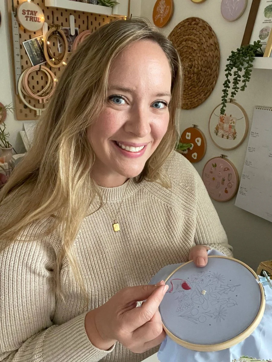 Schiffer Publishing - Cozy Stitches: 12 Calm & Creative Embroidery Projects - Image 9