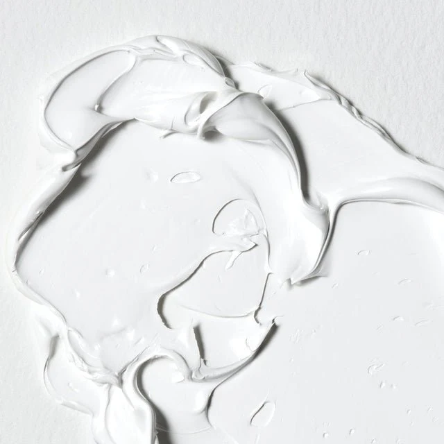Winsor & Newton Winton Oil Paint -  Titanium White 200 ml - Image 2