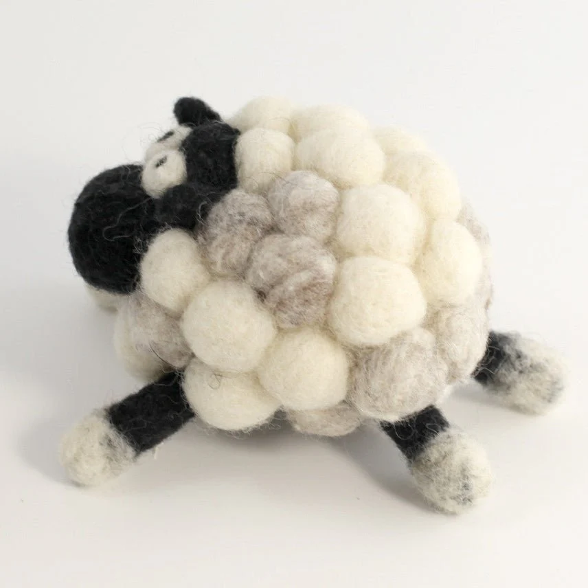 Woolbuddy Needle Felting Sheep Kit - Image 3